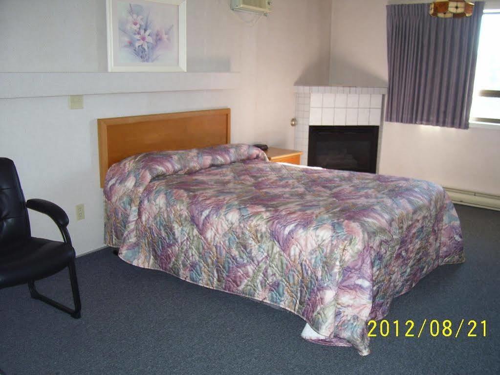 Motel Crystal