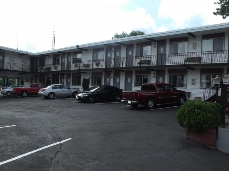 Crystal Motel Niagara Falls